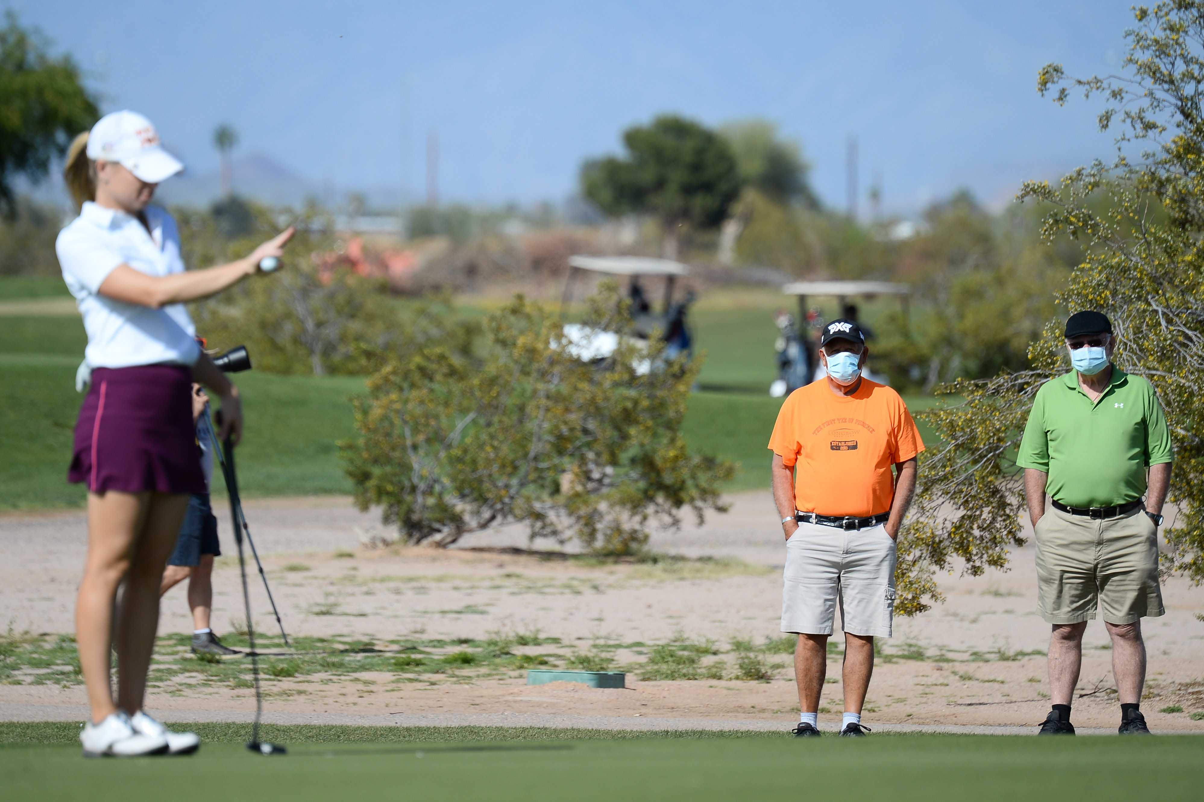 Golf courses reopen in Los Angeles despite coronavirus deaths