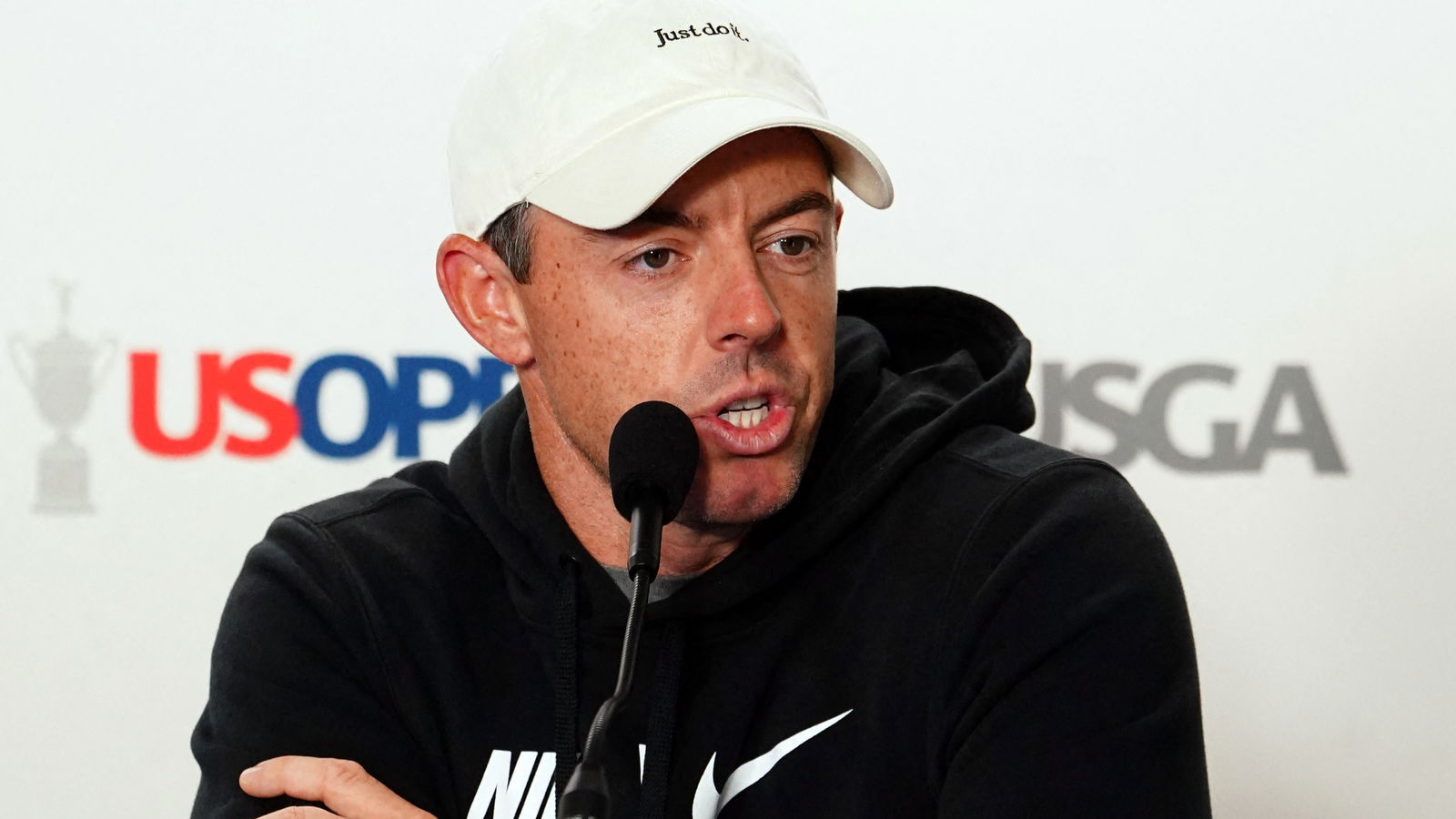 Rory McIlroy is no longer getting divorced