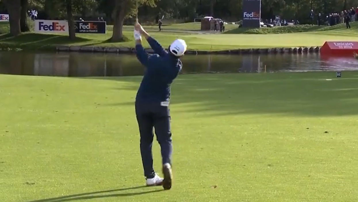 Matthieu Pavon hit a brutal shank at Open de France