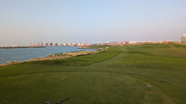 16th Hole Yas Links