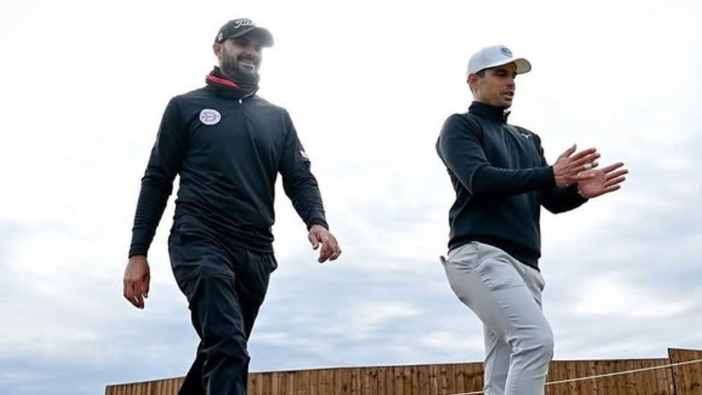 Saddier (right) is unhappy with the refs 