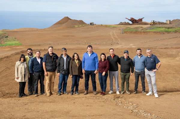 Faldo with design team at Ponta do Pargo