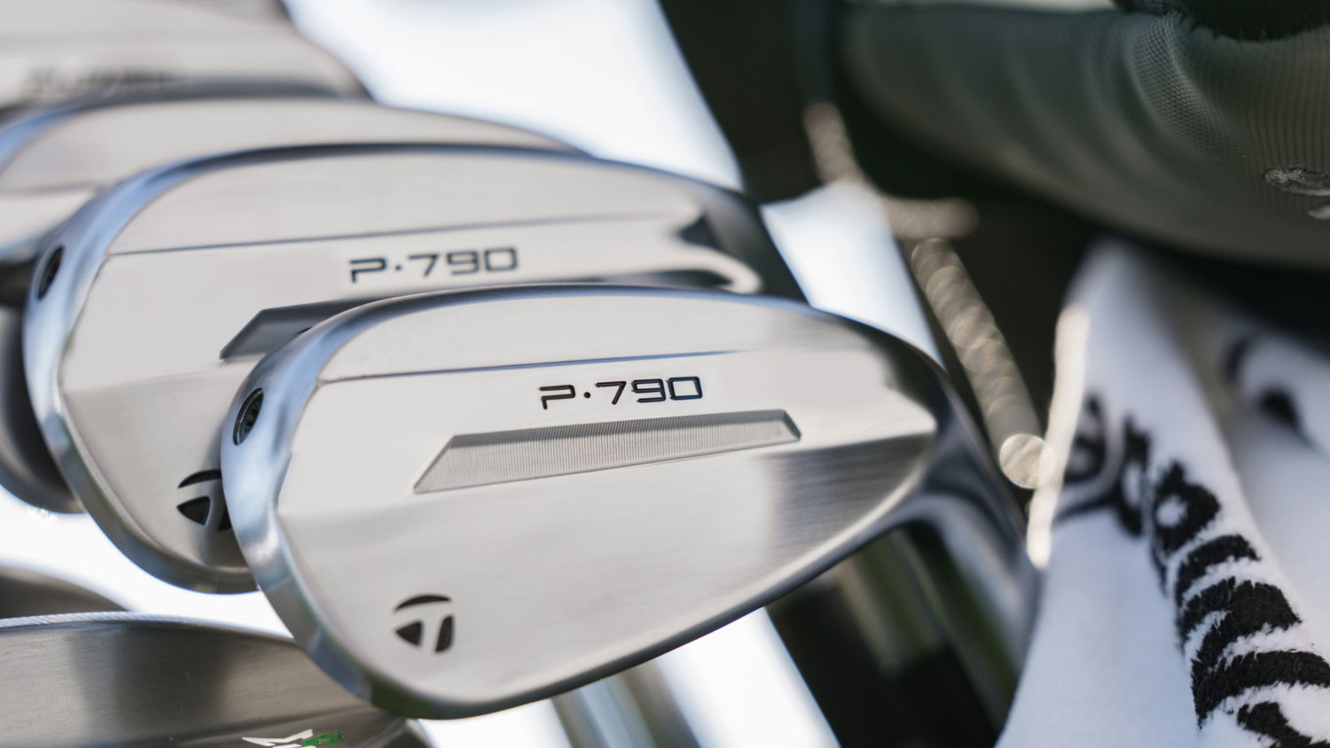 NEW TaylorMade P·790 irons