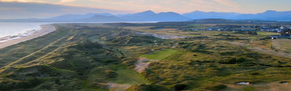 Golf in Wales [credit: Royal St David's]