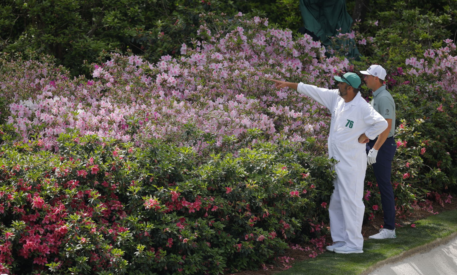 Jordan Spieth and caddie Michael Greller