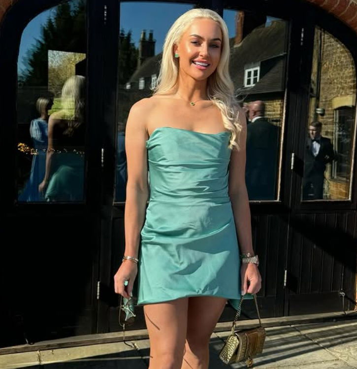 Charley Hull [Instagram]