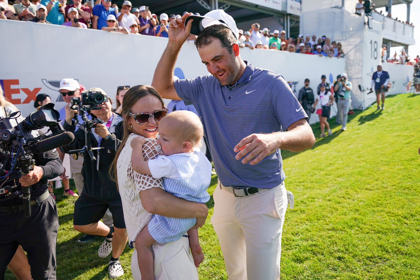 Scheffler with family