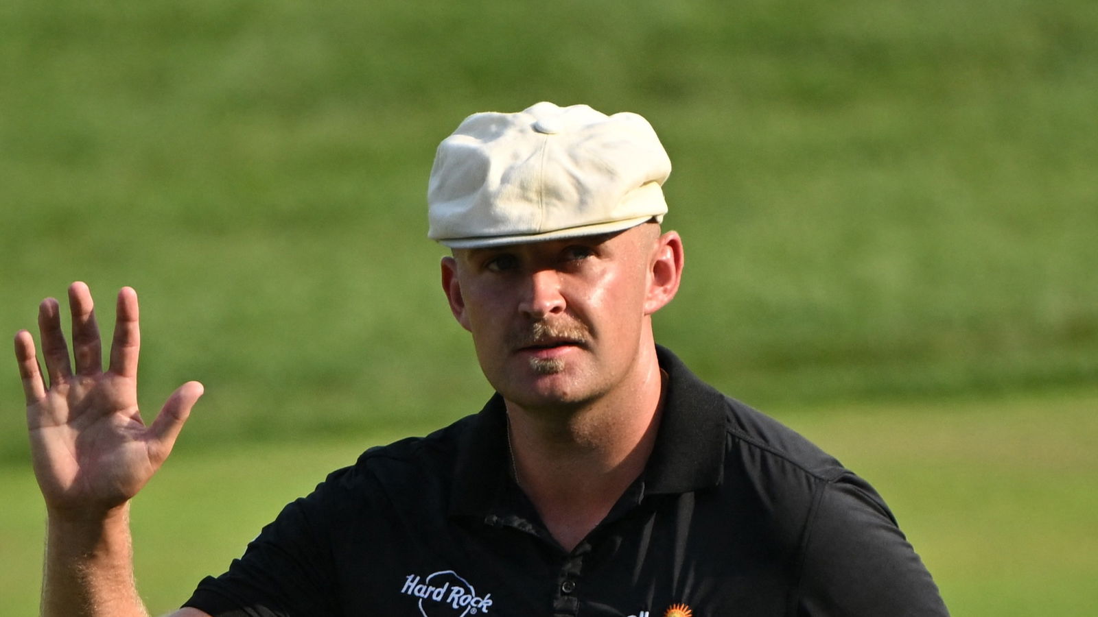 Harry Hall