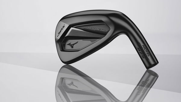 The Mizuno JPX 25 Hot Metal Black Ion