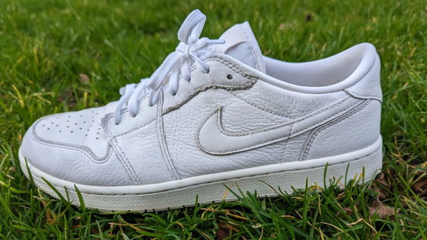 Air Jordan 1 Low G