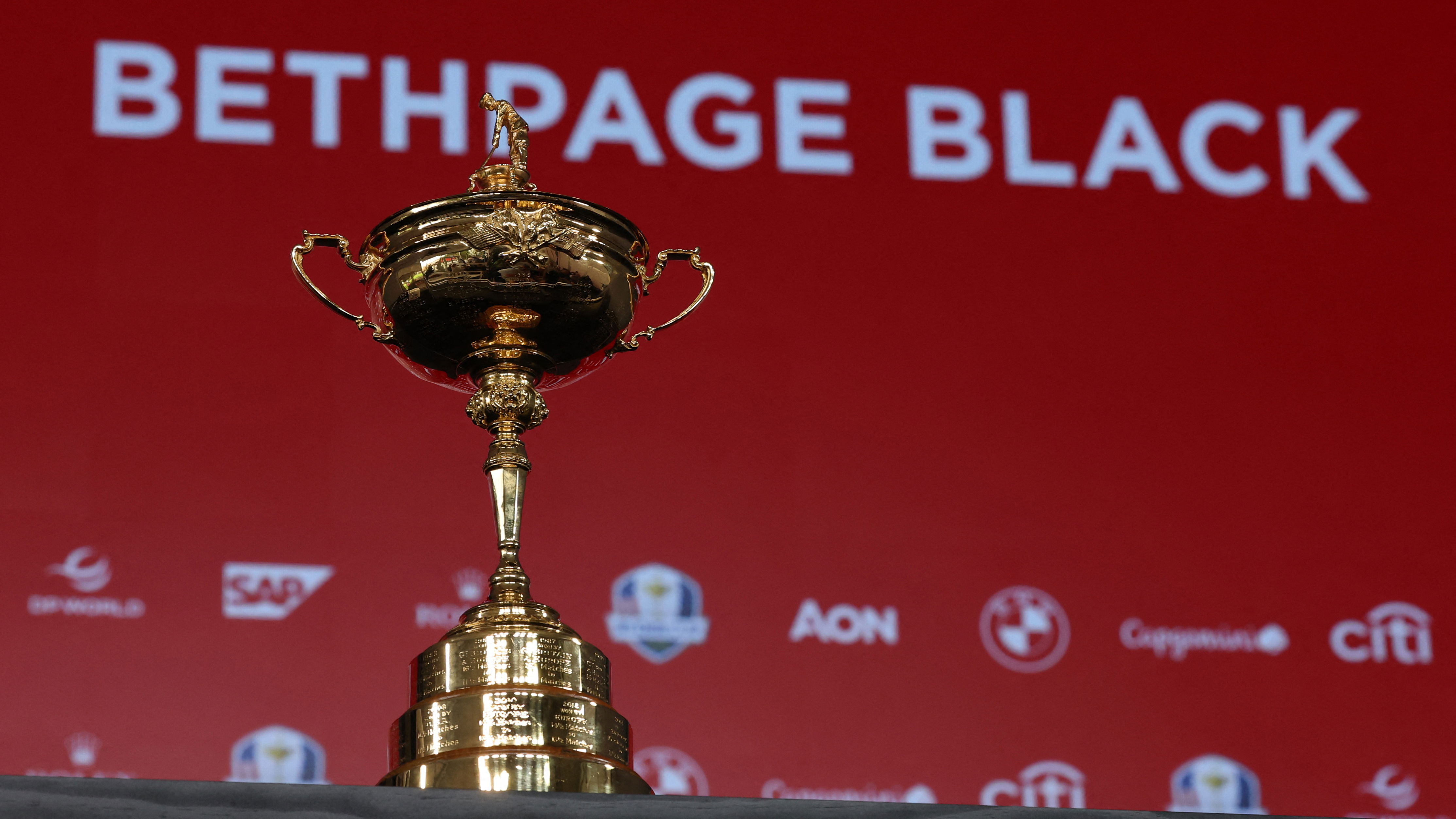 Jacklin has slammed security at Bethpage