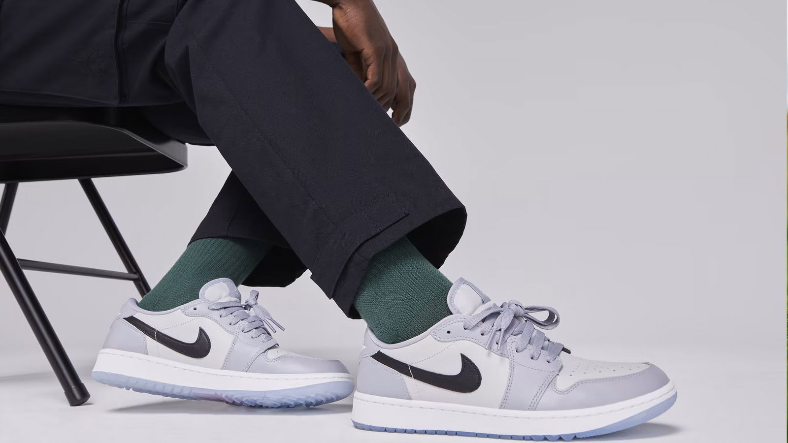Nike Air Jordan 1 Low G