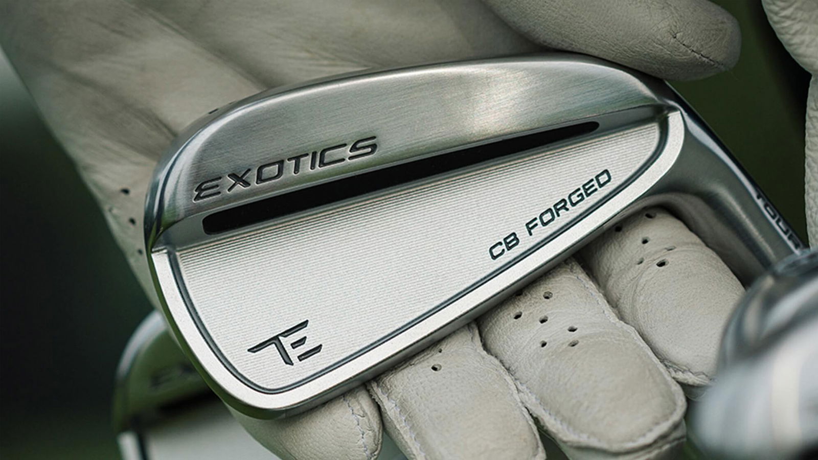 Tour Edge Exotics CB