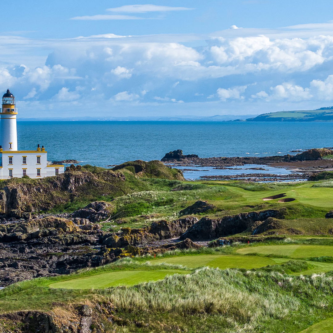 The signature 9th at Trump Turnberry's Ailsa Course