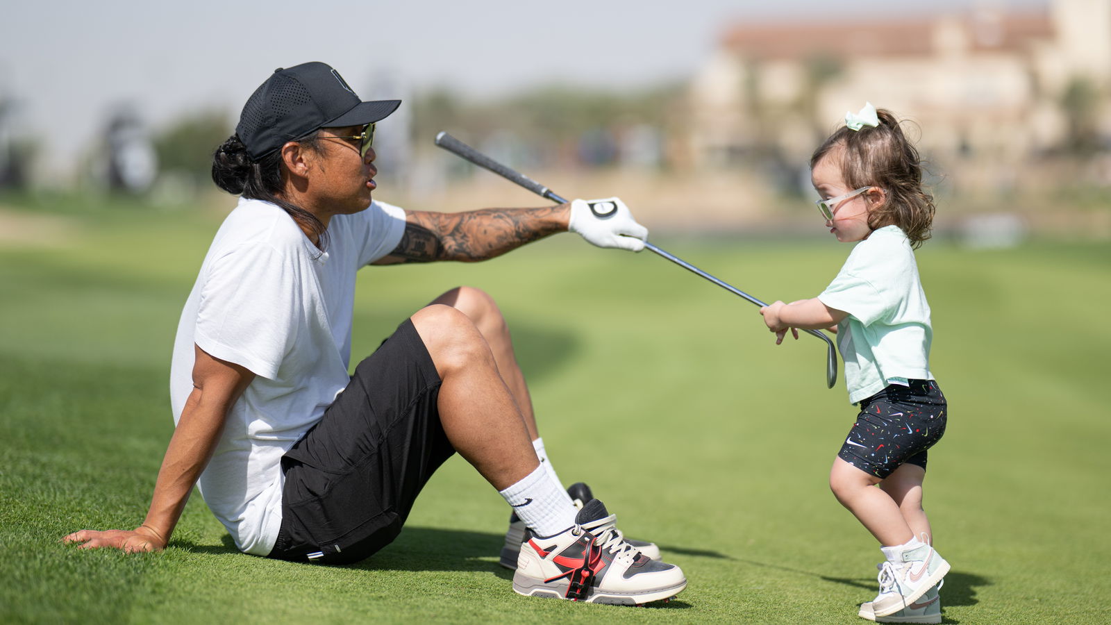 Anthony Kim and his daughter