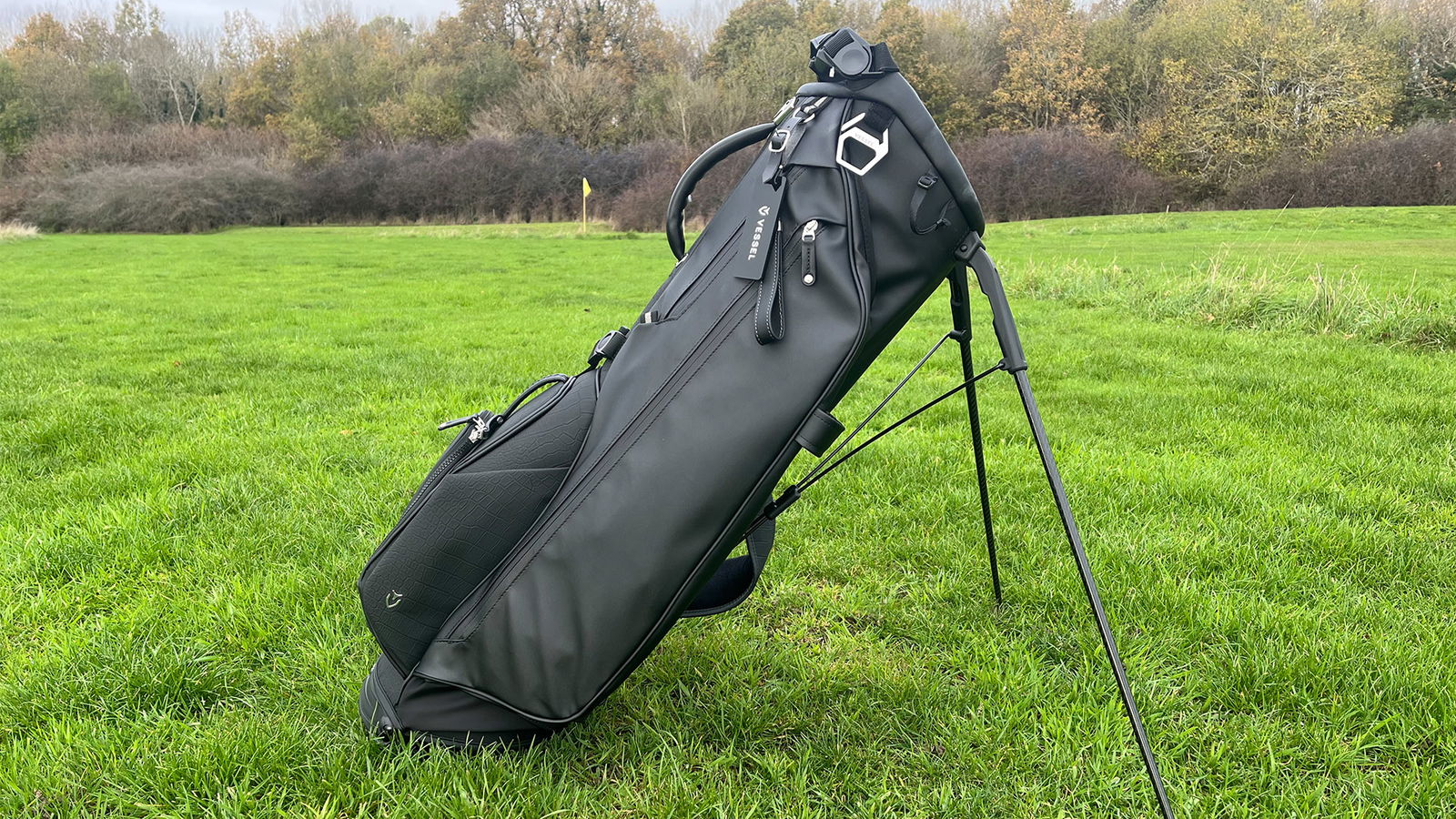 Vessel Lux Stand Bag