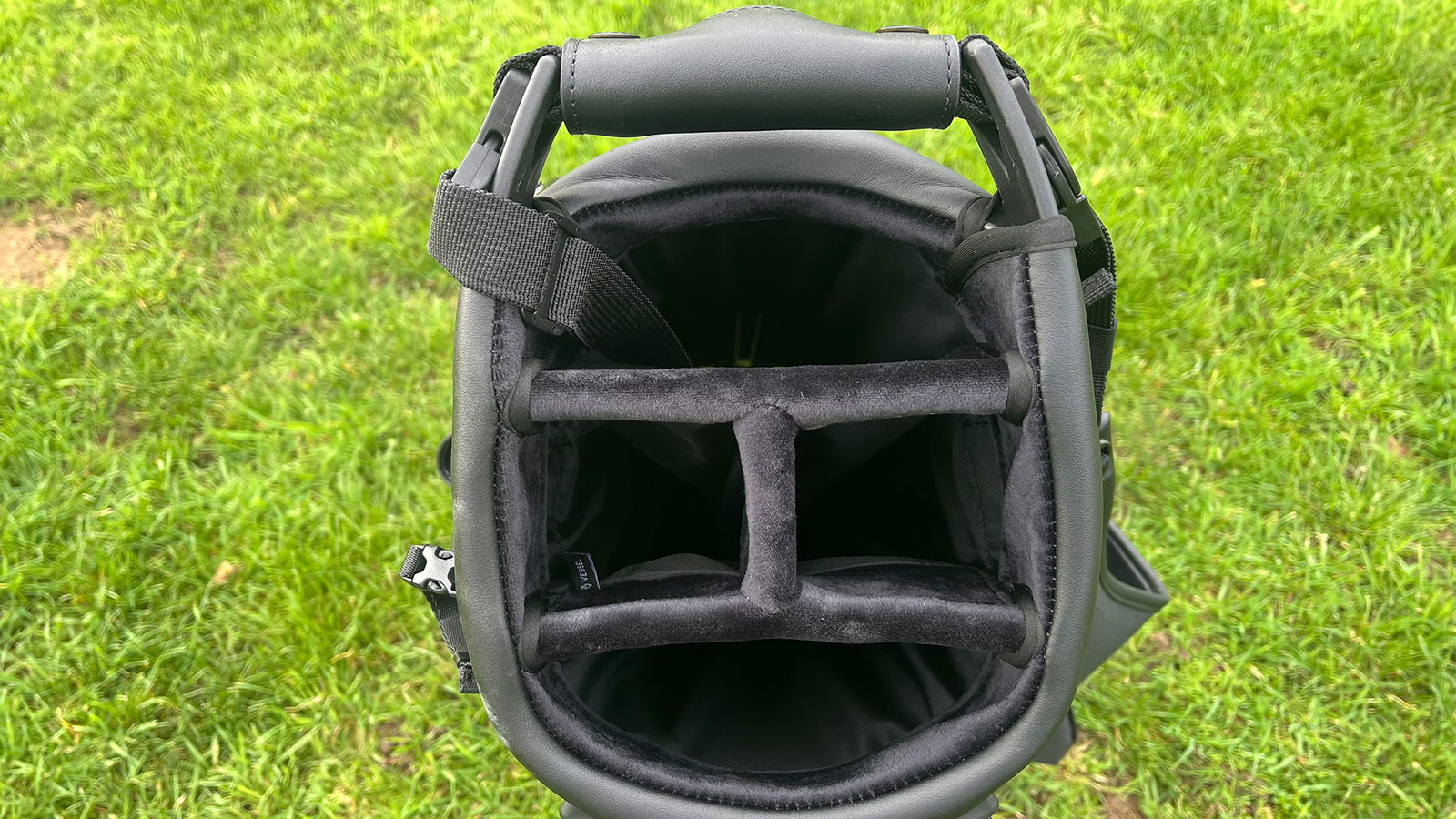 Vessel Lux Stand Bag