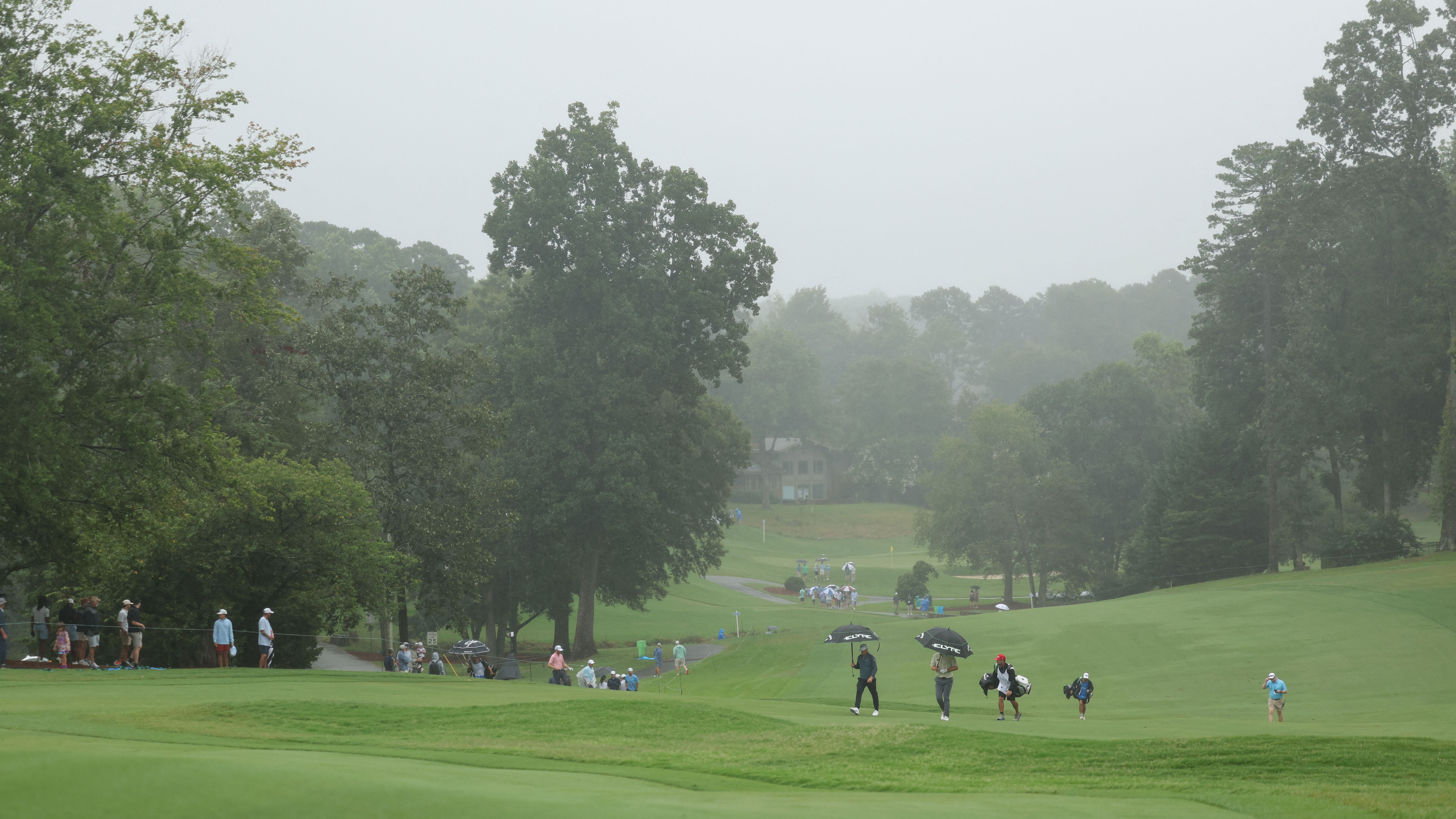 Golf world mourns the loss of Ozaki