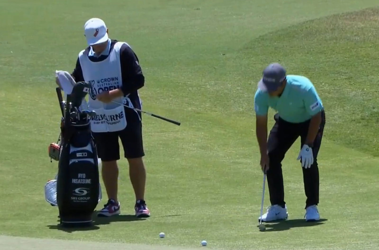 Ryo Hisatsune dropped his club on his ball (X/Twitter)