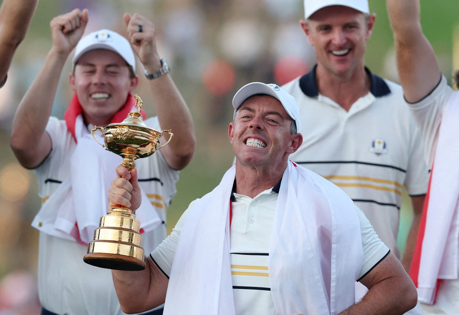 McIlroy lifts the Ryder Cup at Bethpage