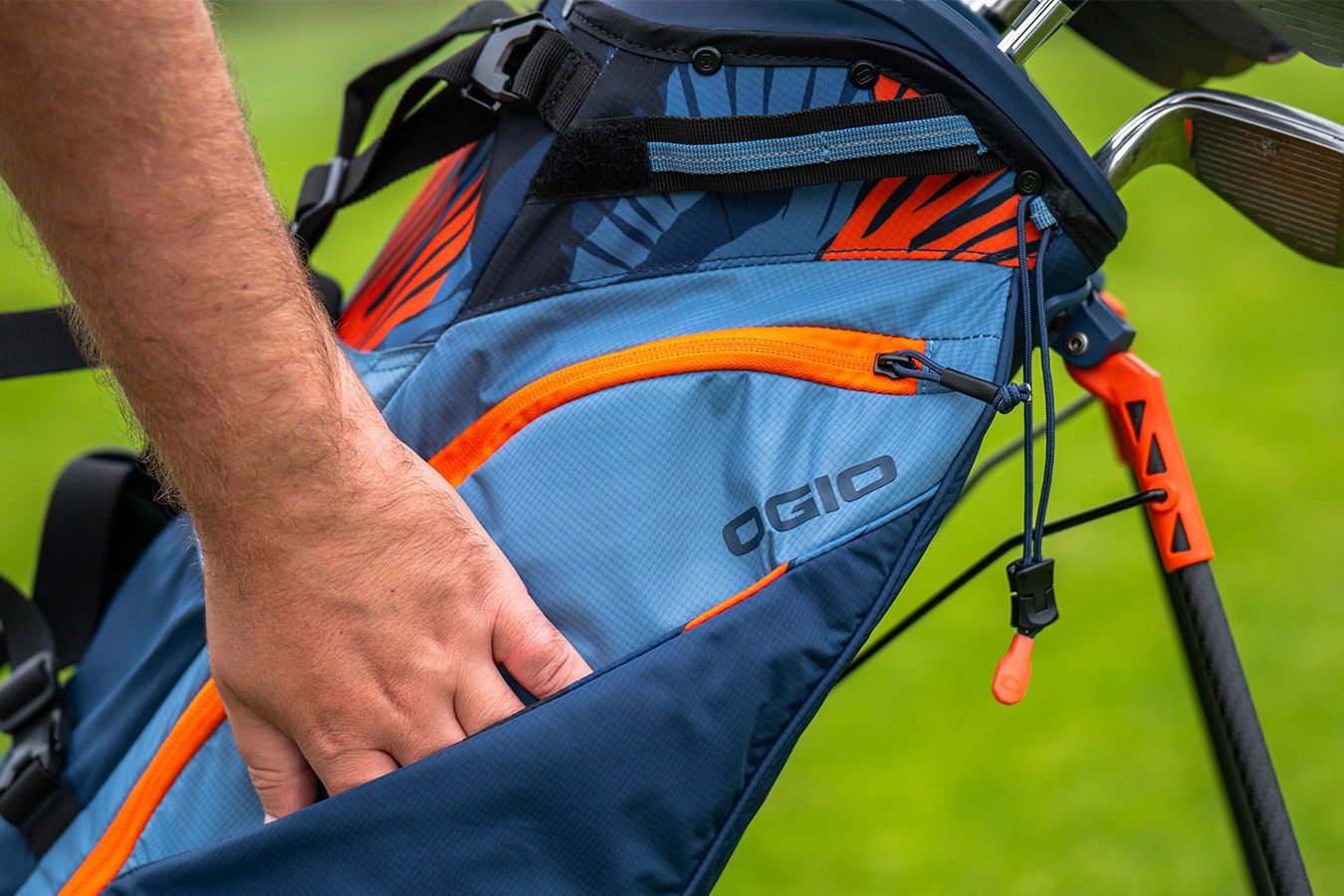 OGIO's new Featherlite Golf Bag. Courtesy OGIO