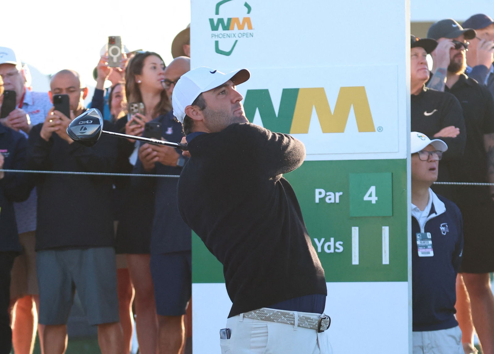 Scheffler tees off in Phoenix with his Qi10