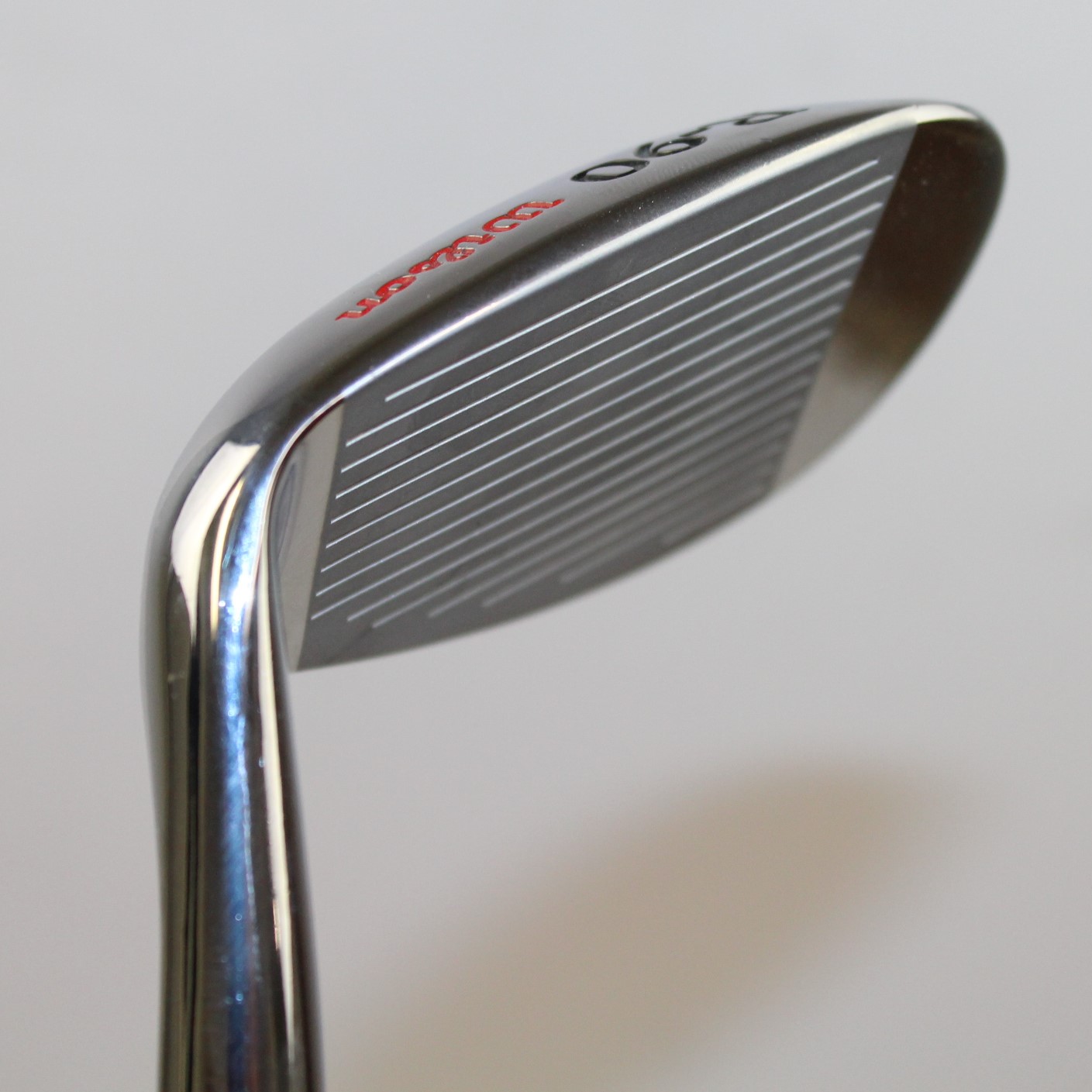 Tour pro's 30-year-old wedge deemed non-conforming by USGA