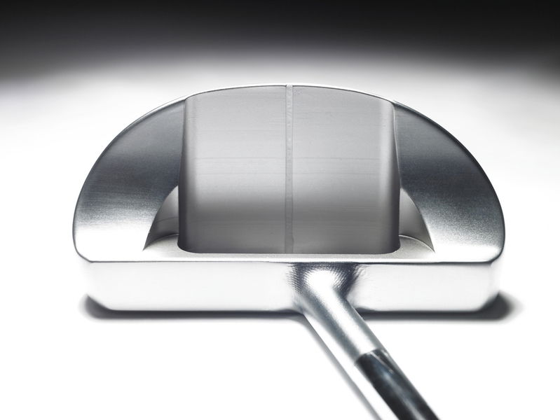 Scotty Cameron Black Mist Newport 2.6