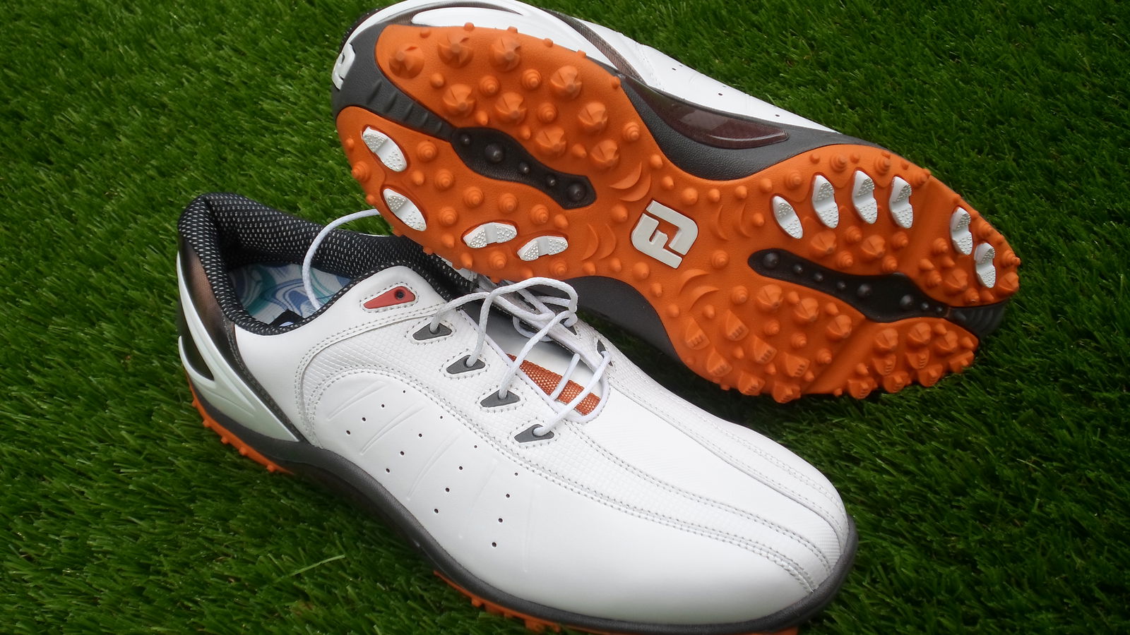 Sport Spikeless