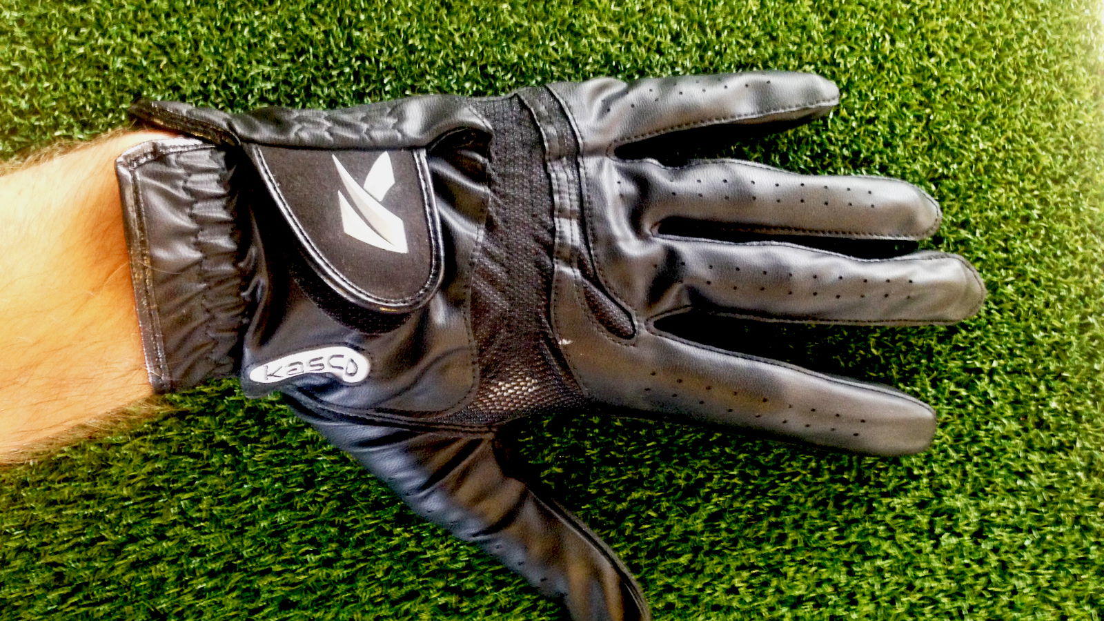 Cool Fit glove