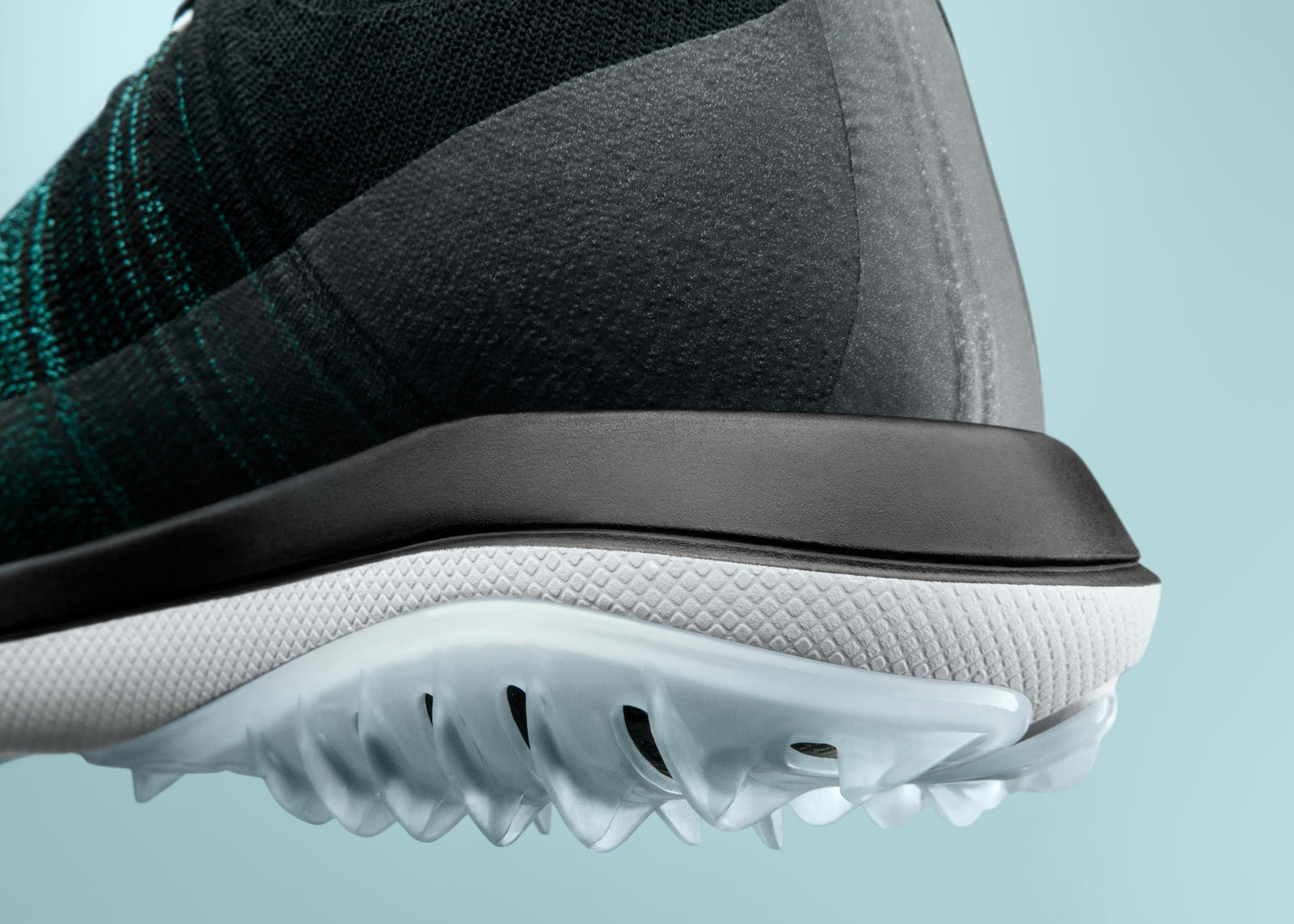 Nike unveils Flyknit Elite golf shoe