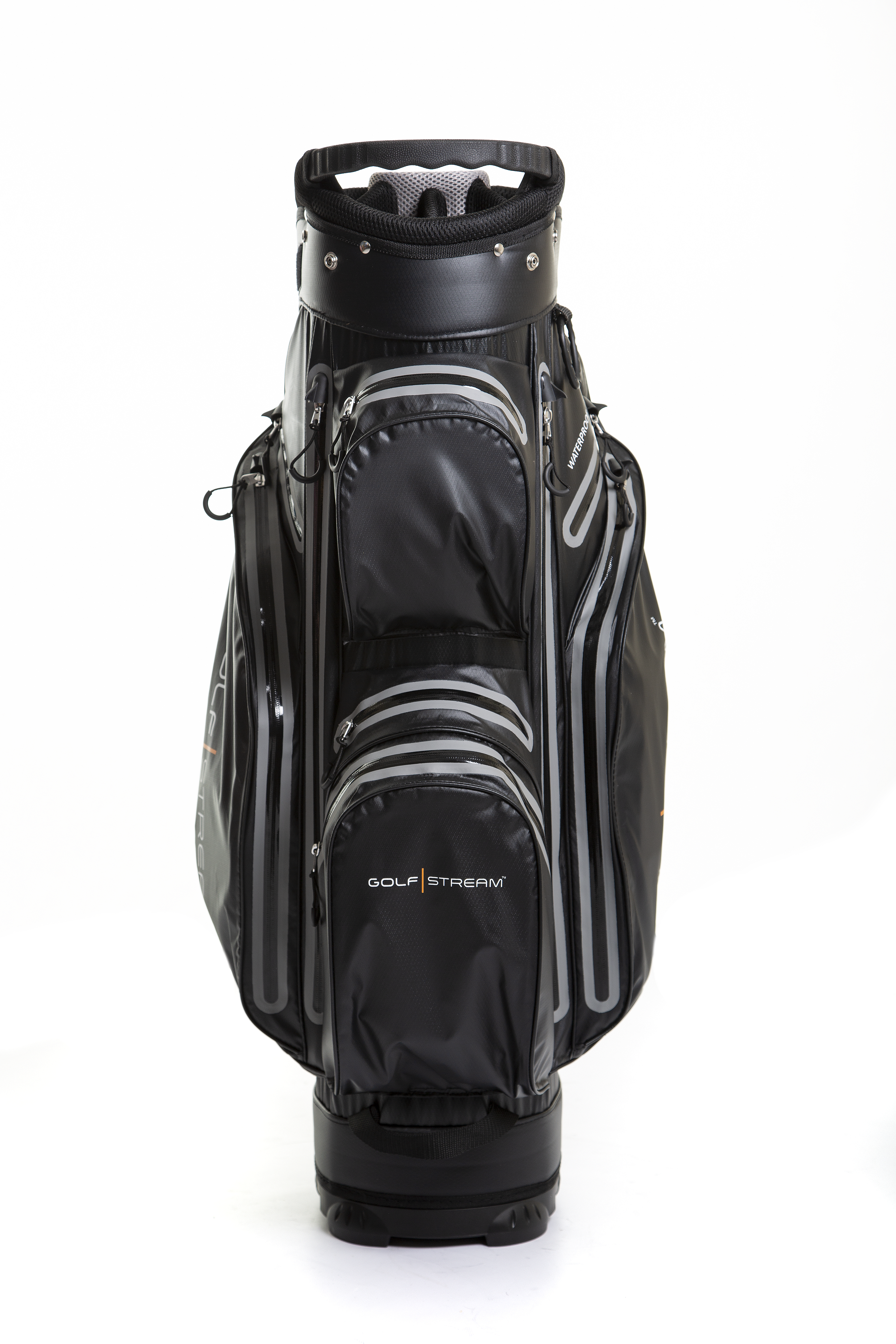 Golfstream rolls out new lightweight waterproof cart bag
