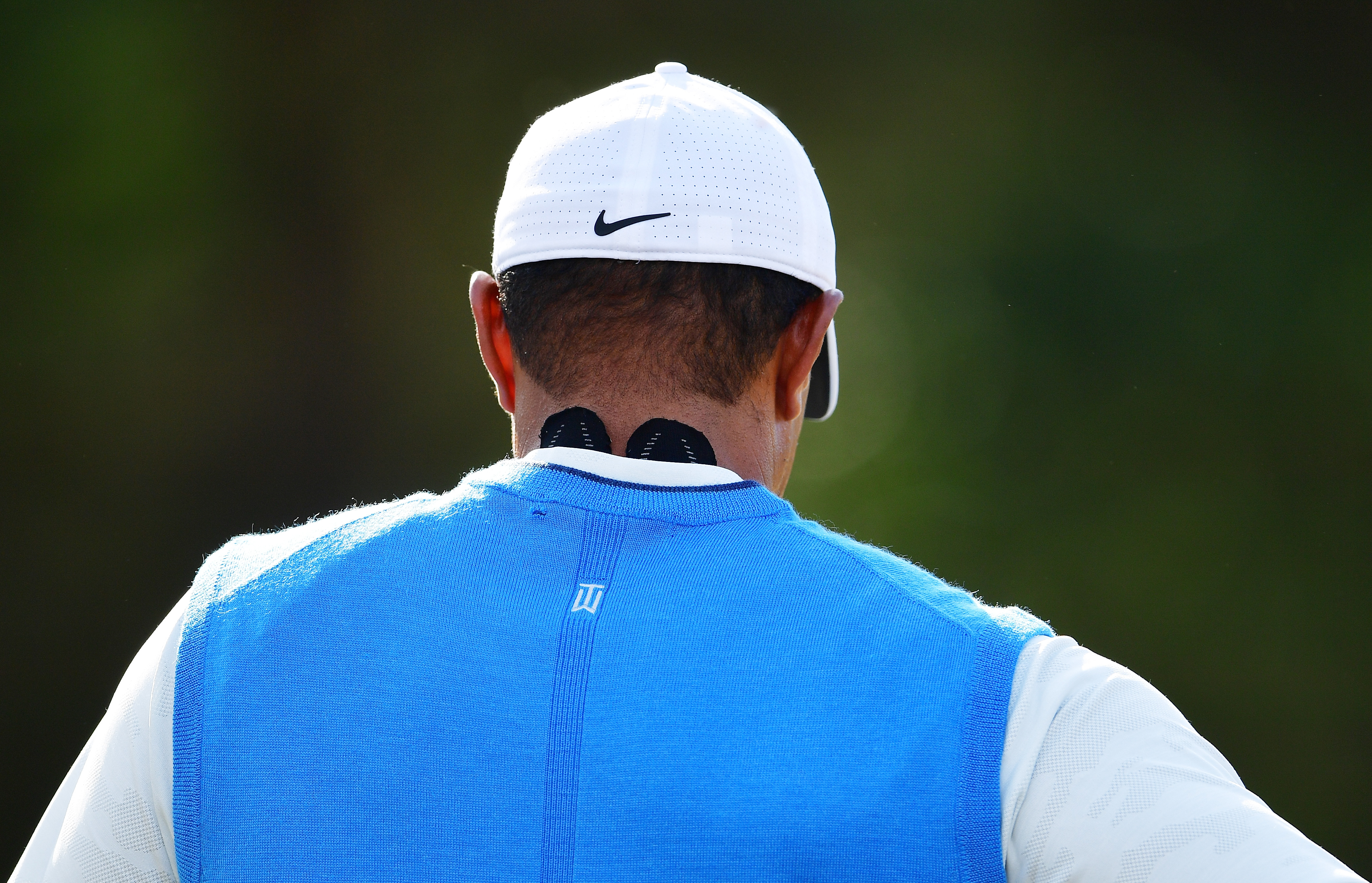 Here's the real reason Tiger Woods has tape on his neck at The Open