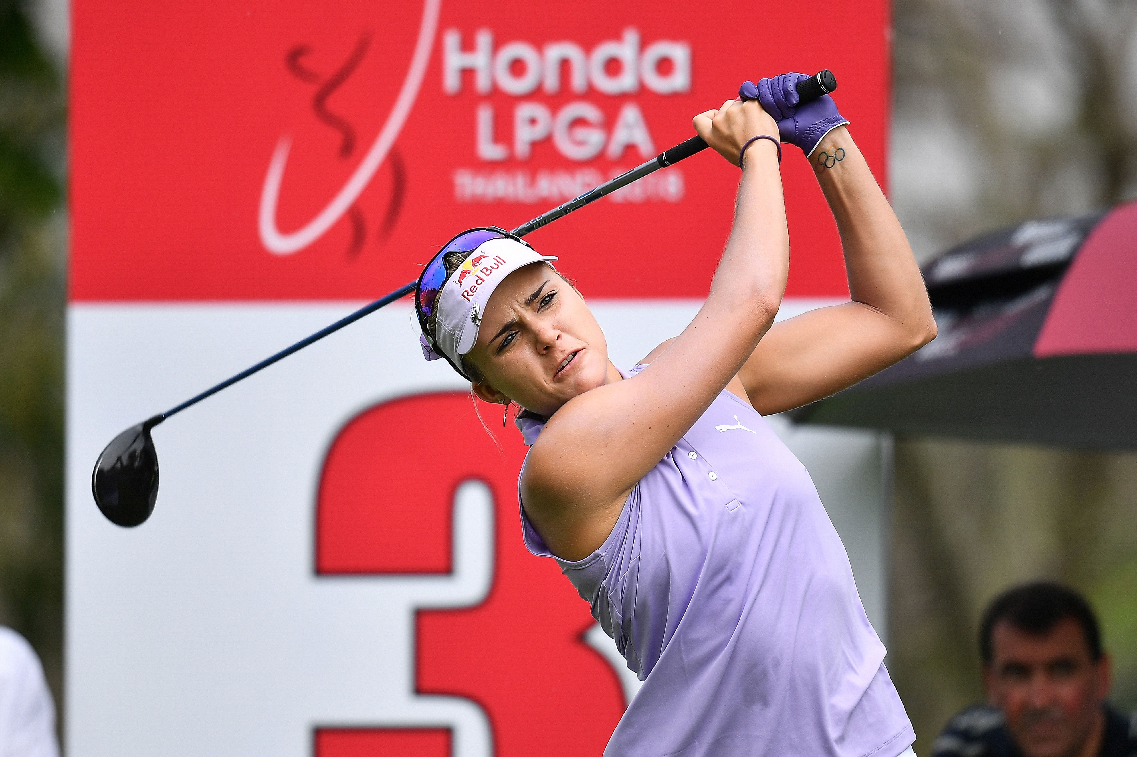Lexi Thompson falls foul of yet another controversial golf ruling!