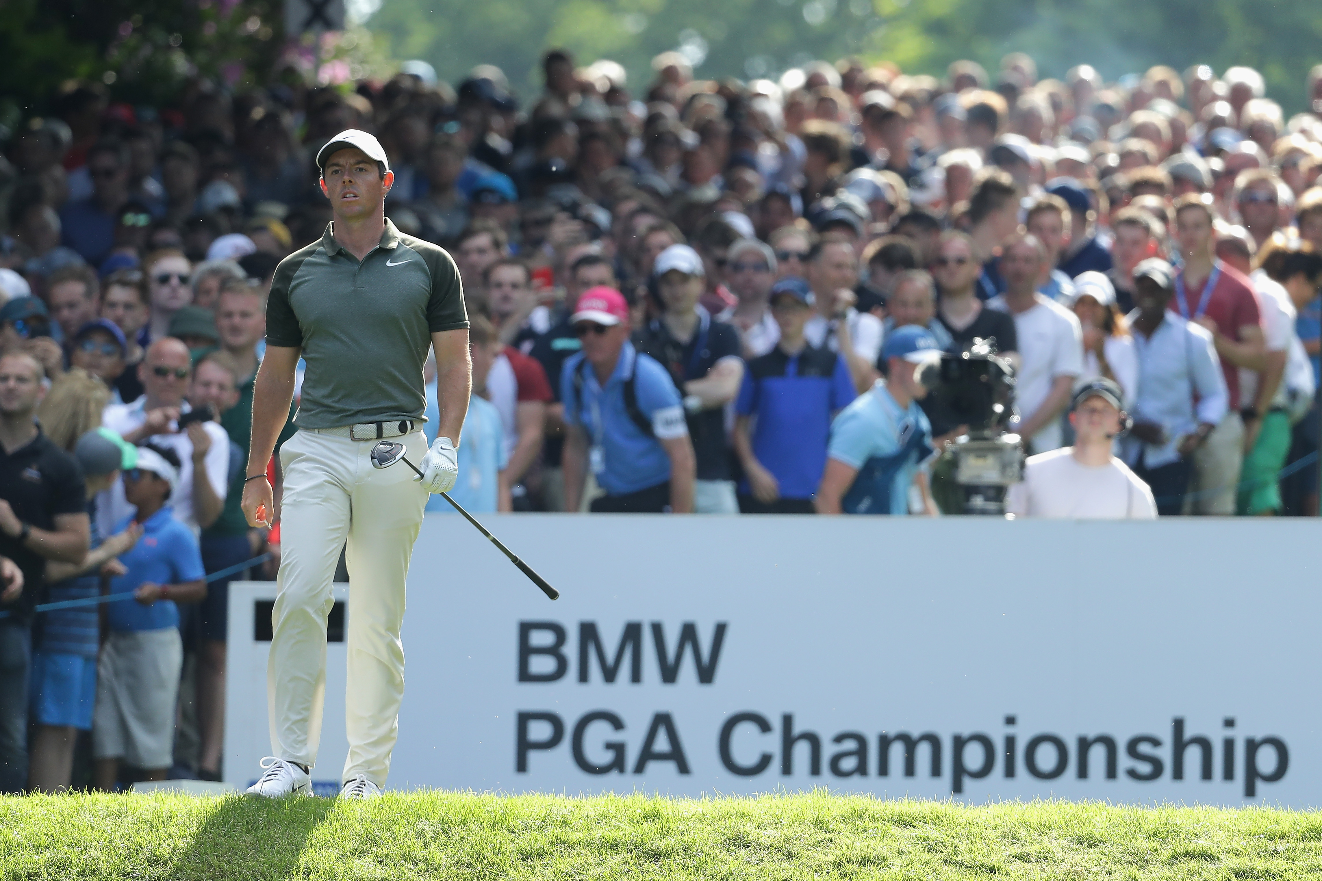 McIlroy recovers to share lead with Molinari at BMW PGA