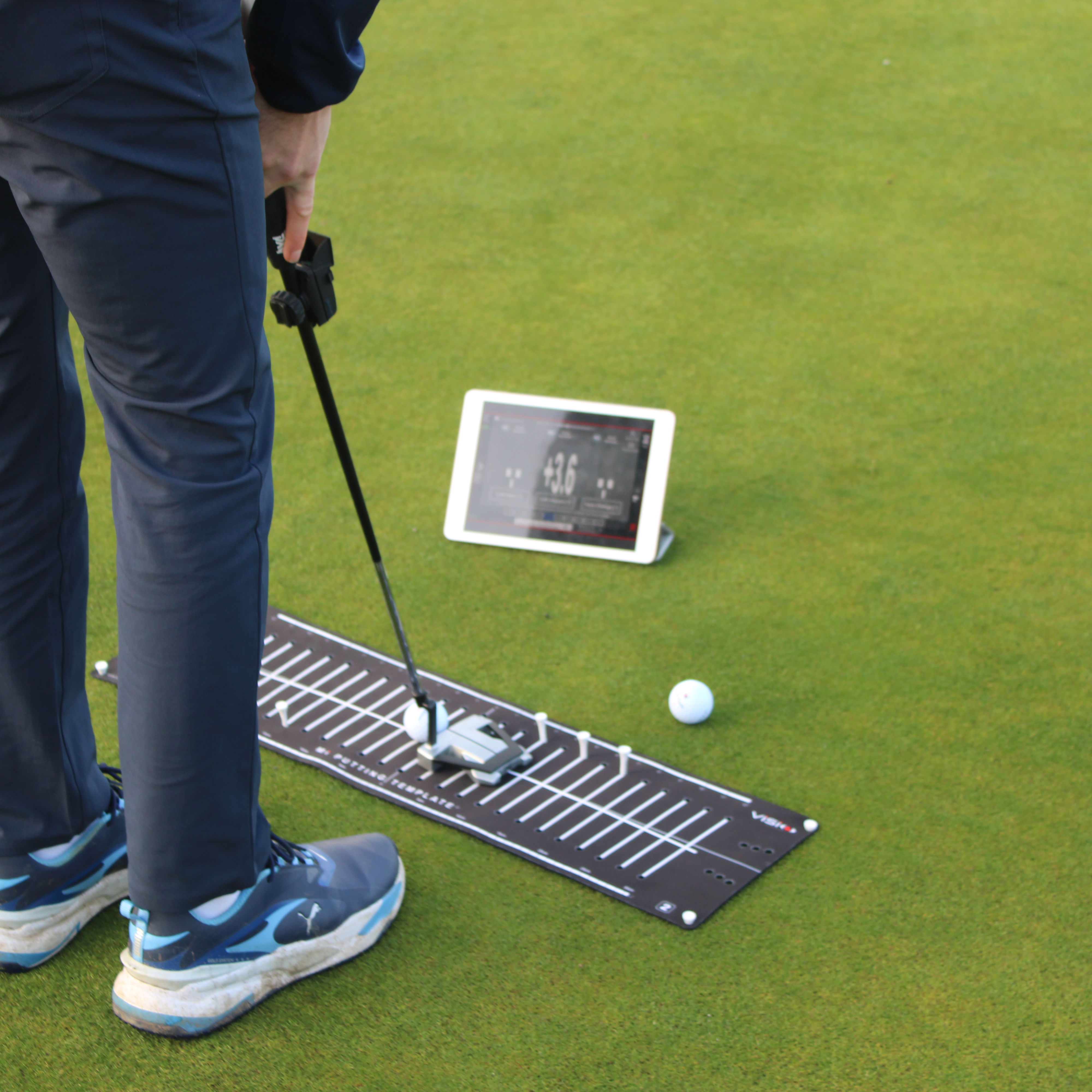 Capto Putting Device