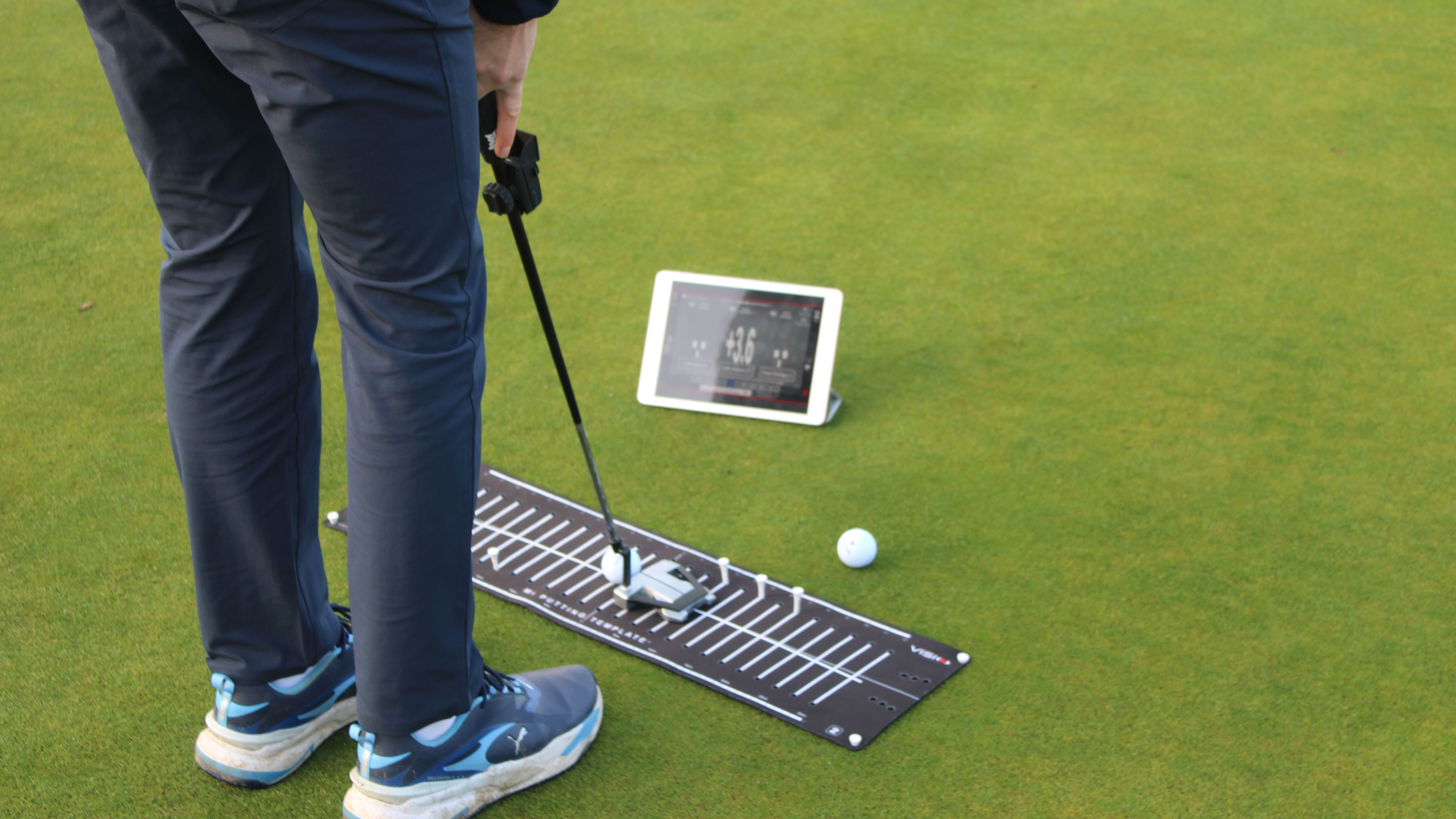 Capto Putting Device