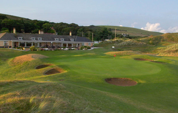 The 18th and clubhouse at Saunton East