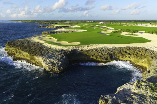 Spectacular 8th hole at the Corales course