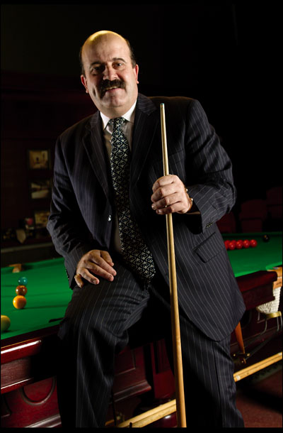 Thorne restricts his snooker to commentating these days