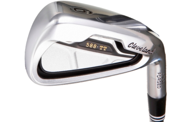 588 TT has a much thicker topline and stronger lofts than its predecessor, the CG16 Tour