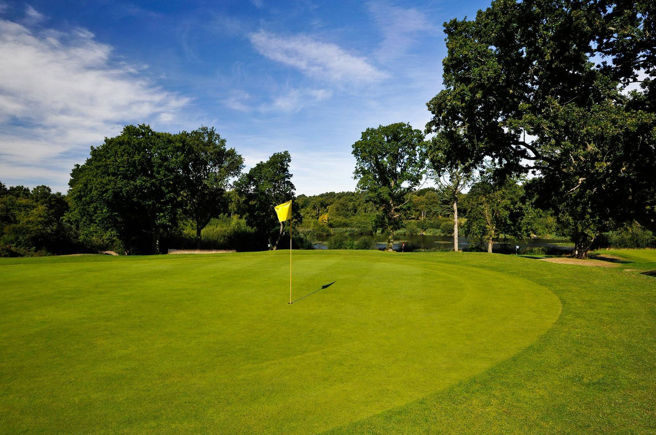 Review Ipswich Golf Club GolfMagic