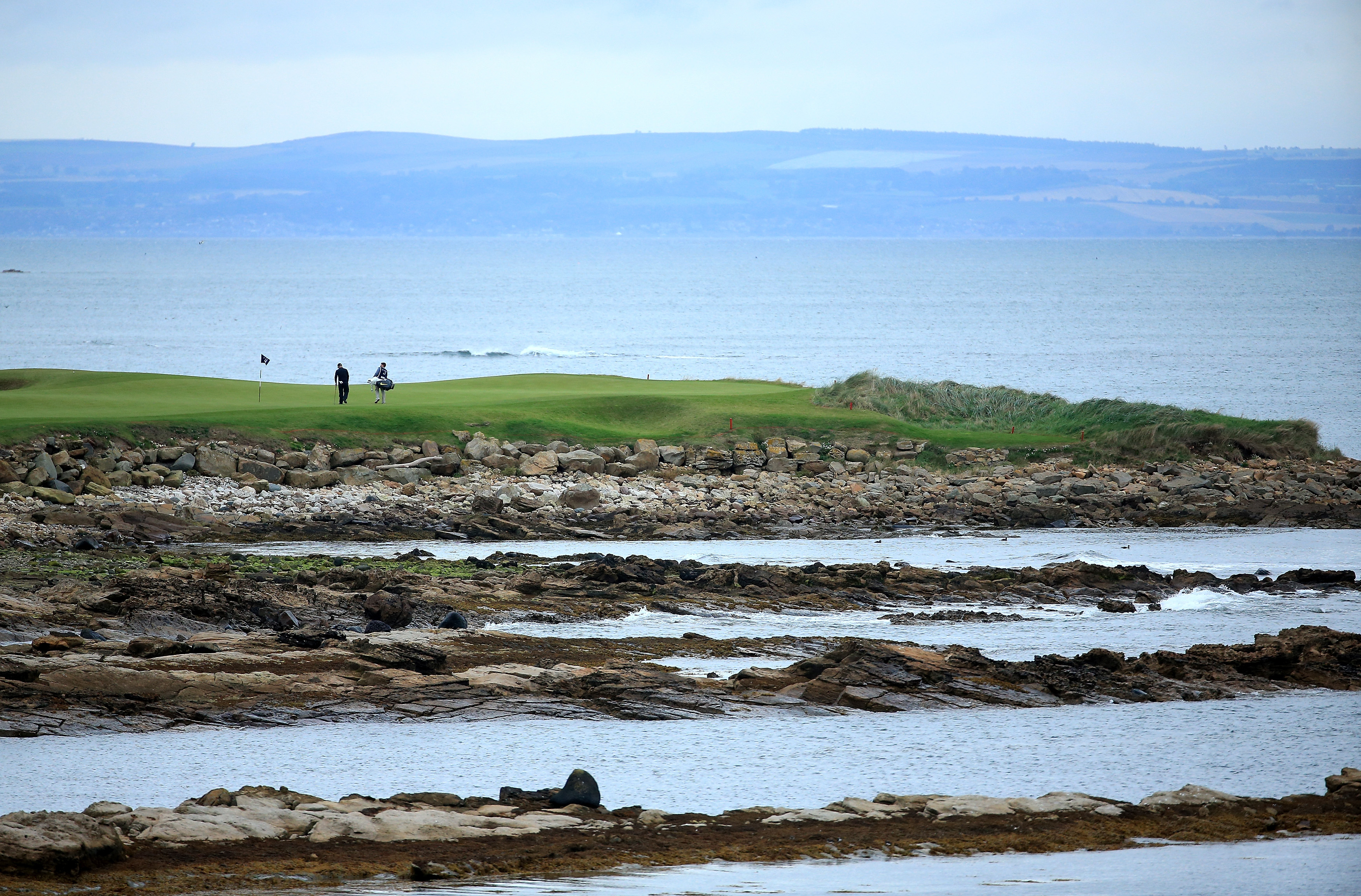 Just imagine the water isn't there - the 15th at Kingsbarns (Photo: Getty Images)
