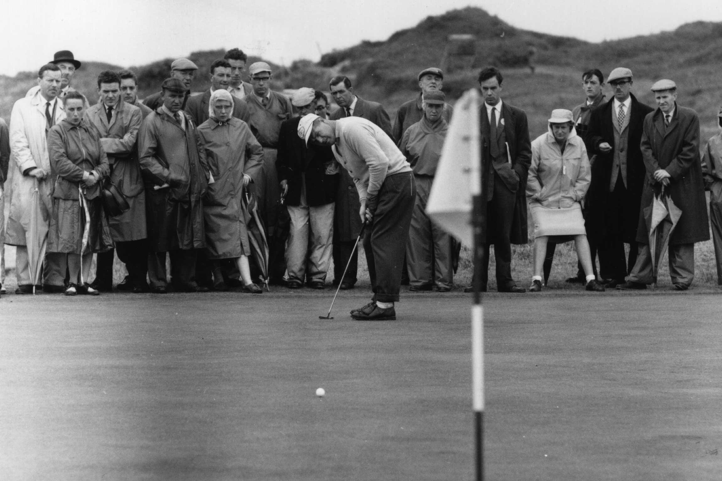 Kel Nagle in action at the 1960 Open Championship (Photo: Getty Images)