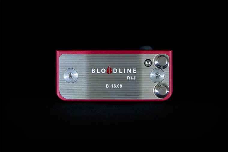 Bloodline reveals self standing R1-J Blade putter