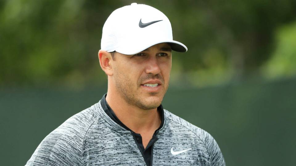 Brooks Koepka's stats with an old wooden driver are off the charts!