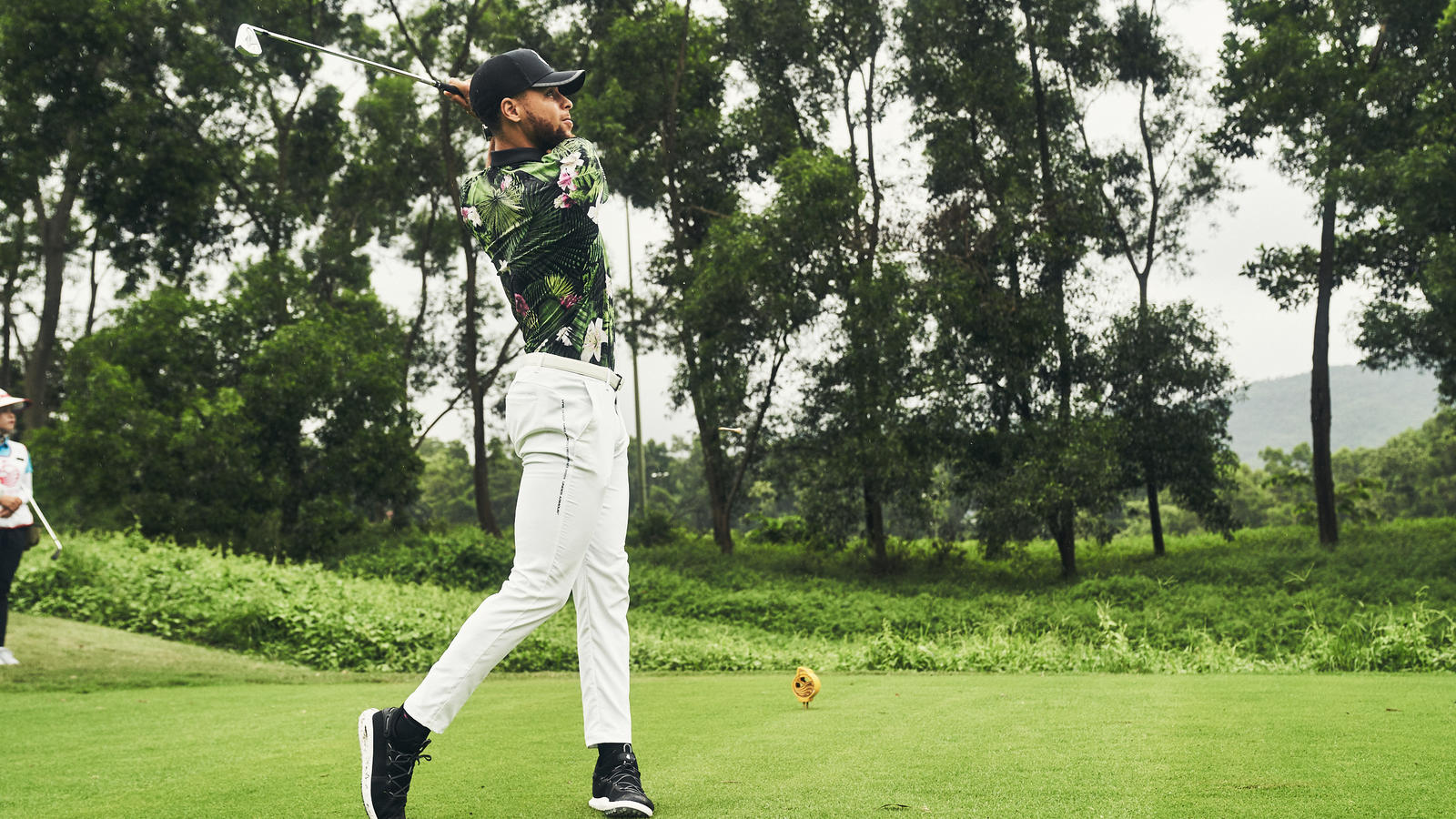 NBA star Stephen Curry and Under Armour debut new golf collection