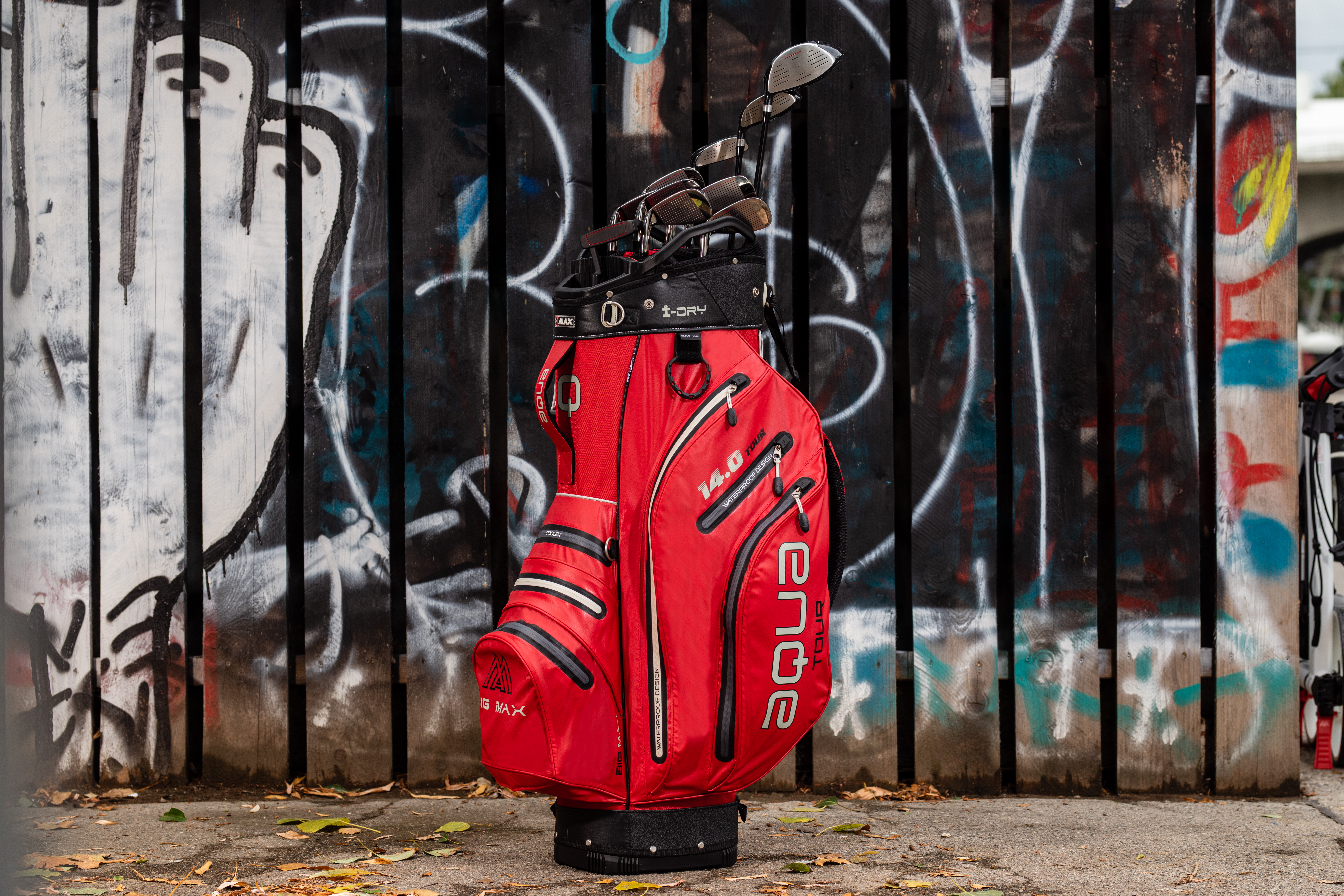 BIG MAX launches new golf cart bags
