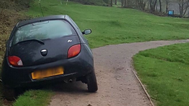 FORE! Wrong turn sees car get stuck at Lickey Hills golf course.