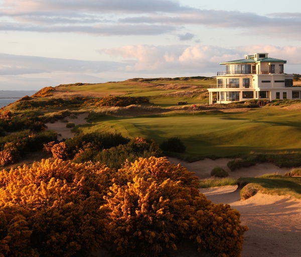 Harrington dedicates bunker to Sarazen